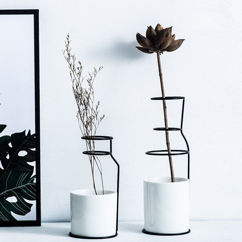 Mono - Ceramic Vase